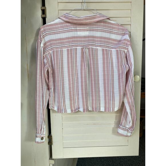 Aeropostale Shirt Cropped Button Down Striped Pink Relaxed Fit Size Small - Picture 2 of 9